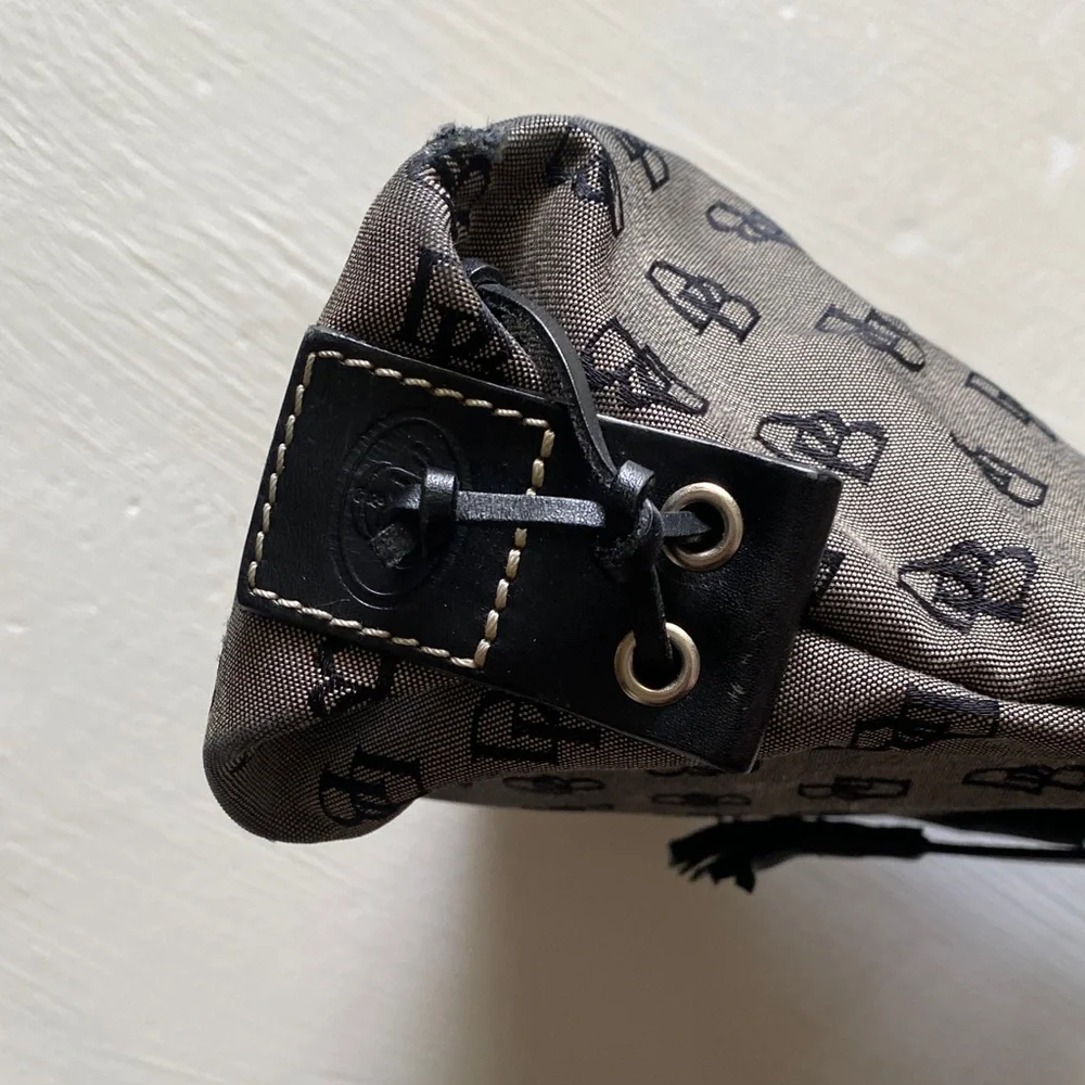 Dooney and Bourke Patterned Gray Handbag with Black Handles - Picture 7 of 11
